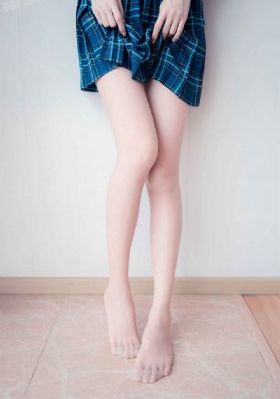 少妇装睡让我滑了进去_1080P在线观看
