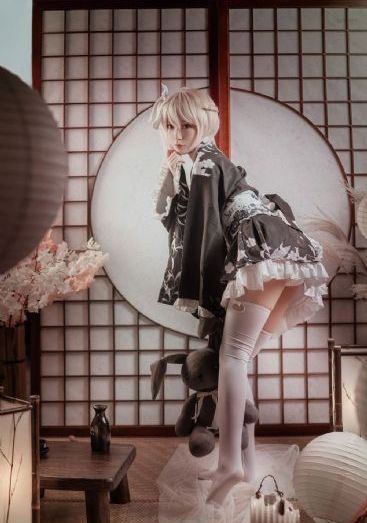 抹胸礼服掉落露出头手机在线_手机在线看片