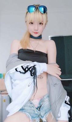 后人极品翘臀美女在线播放_蓝光韩国电影在线观看