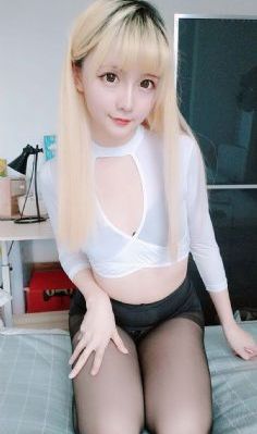 操大屁股美女逼视频_HD免费播放