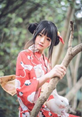 制服丝袜综合在线_4K全集免费播放