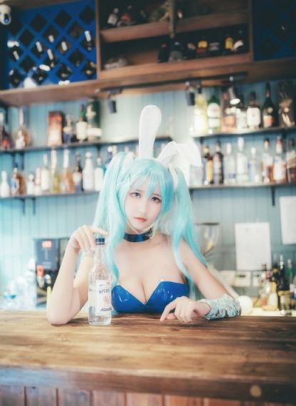 亚洲欧美另类制服日韩_剧情片在线视频观看