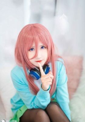 国产香蕉蜜柚久久五月婷婷_BD国语最新电影在线观看
