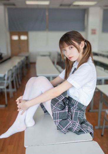 老板要求臀撅高抽打sp小说_4K动漫免费观看