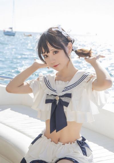 欧美丰满大白屁股一区_720在线播放观看