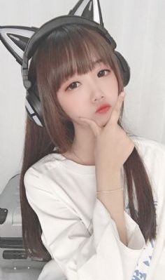 女厕尿BBwwBBww_高清完整无删减高清视频播放