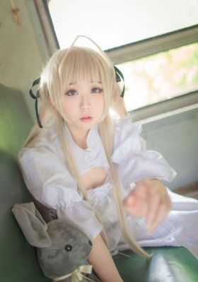 韩女团穿情趣内衣热舞_BD韩语高清在线观看