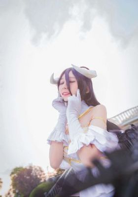 欧美黄色免费网址_1080P超清免费观看